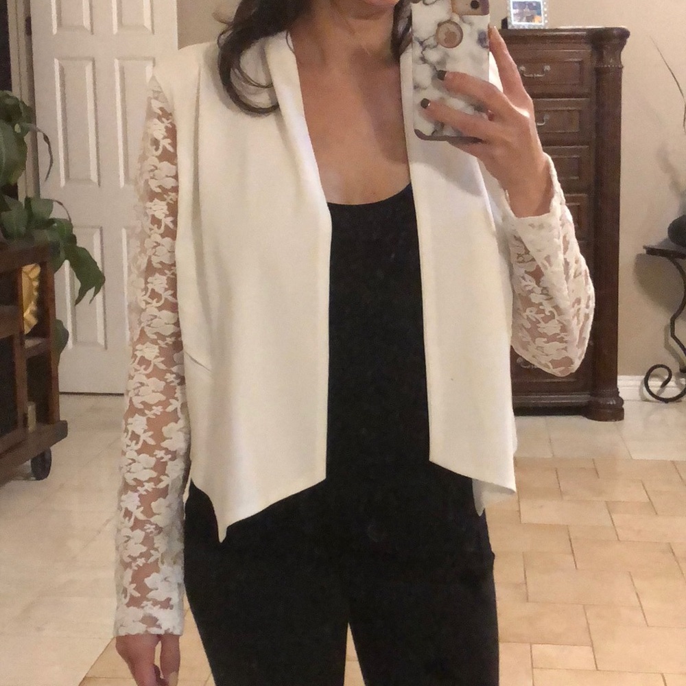 Lace Sleeve Blazer